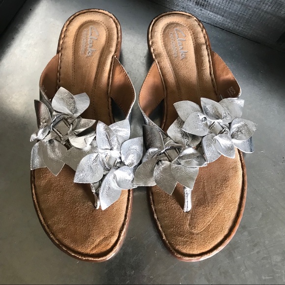 clarks bendables sandals flower